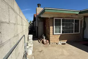 18284 9th St, Bloomington, CA 92316 - Photo 34