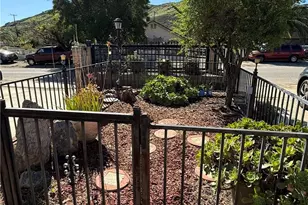 18284 9th St, Bloomington, CA 92316 - Photo 2