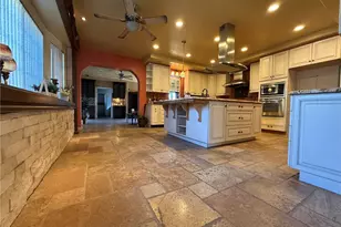 18284 9th St, Bloomington, CA 92316 - Photo 6