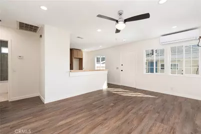 1887 Saint Louis Avenue, Signal Hill, CA 90755 - Photo 20