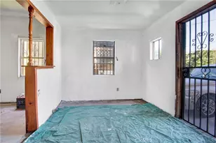 1613 E 1st, Los Angeles, CA 90033 - Photo 32