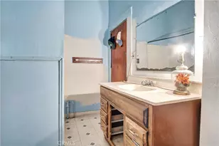 1613 E 1st, Los Angeles, CA 90033 - Photo 38