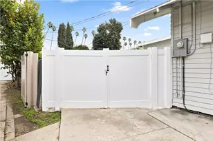 4820 S Van Ness, Los Angeles, CA 90062 - Photo 16