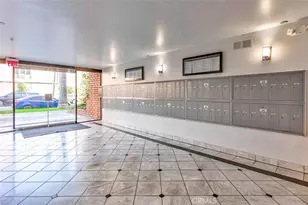 533 S St Andrews Pl, Los Angeles, CA 90020 - Photo 10