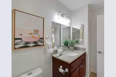 10425 Hayford Street #B, Bellflower, CA 90706 - Photo 12