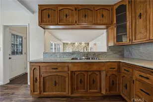 12029 Belhaven St, Los Angeles, CA 90059 - Photo 14