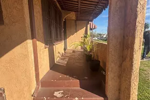 2065 W 65th, Los Angeles, CA 90047 - Photo 4