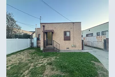 2065 W 65th, Los Angeles, CA 90047 - Photo 24
