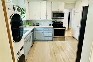 100 Hermosa Ave, Long Beach, CA 90802 - Photo 2