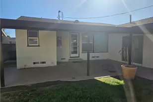 9615 Tolly, Bellflower, CA 90706 - Photo 32