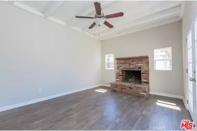 10523 Pace, Los Angeles, CA 90002 - Photo 2