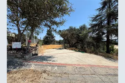 3696 Chaney, Altadena, CA 91001 - Photo 2