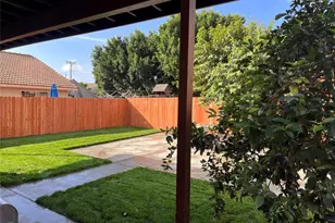 1127 McFarland, Wilmington, CA 90744 - Photo 18