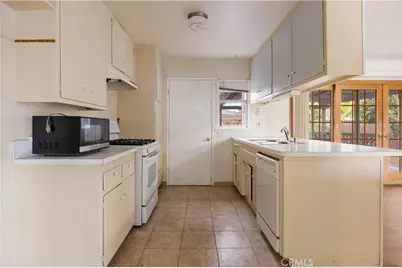 3102 Warren Lane, Costa Mesa, CA 92626 - Photo 16