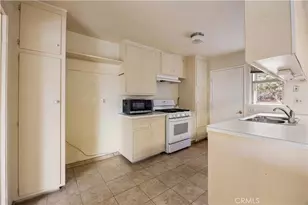 3102 Warren Ln, Costa Mesa, CA 92626 - Photo 18