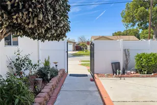 8224 Guava, Buena Park, CA 90620 - Photo 10