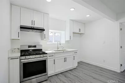 440 W Holt, Pomona, CA 91768 - Photo 8