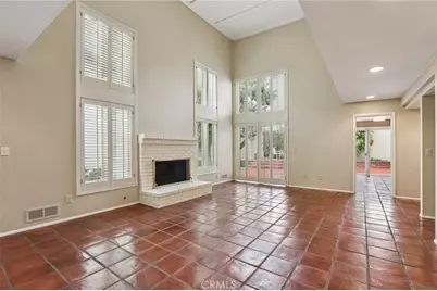 369 Avenida Granada, Long Beach, CA 90814 - Photo 6
