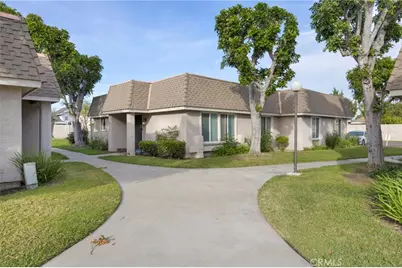 2142 W Liverpool, Anaheim, CA 92804 - Photo 2