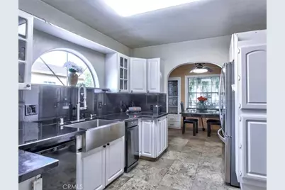 1335 S Woods, Los Angeles, CA 90022 - Photo 24