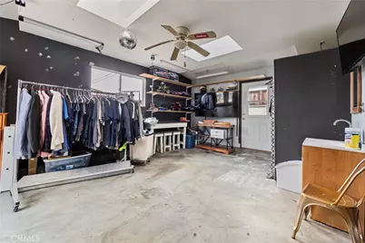 2335 Carfax Avenue, Long Beach, CA 90815 - Photo 48