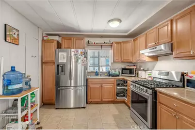 307 Duchess, Santa Ana, CA 92704 - Photo 8