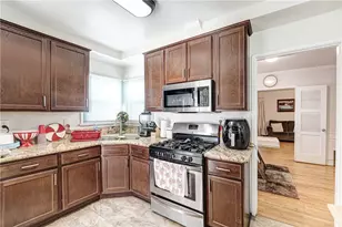 3326 3326 1/2 Broadway, Huntington Park, CA 90255 - Photo 6