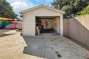 521 W Sunkist, Ontario, CA 91762 - Photo 32