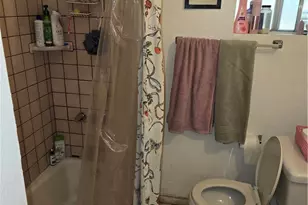 4920 Stratford, Los Angeles, CA 90042 - Photo 10