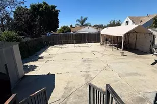 225 S Kern, Los Angeles, CA 90022 - Photo 10