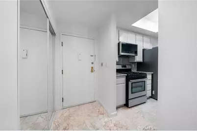 525 S Berendo #106, Los Angeles, CA 90020 - Photo 4