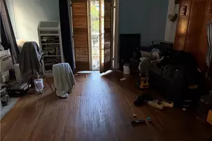 109 S Catalina St, Los Angeles, CA 90004 - Photo 22