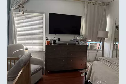 109 S Catalina Street, Los Angeles, CA 90004 - Photo 32