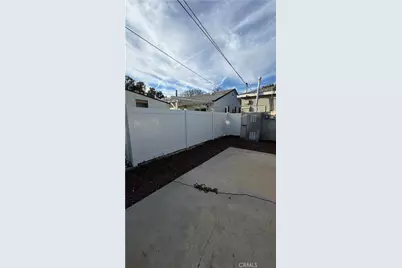 200 E Barclay Street, Long Beach, CA 90805 - Photo 8