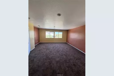 15082 Zircon, Victorville, CA 92394 - Photo 14