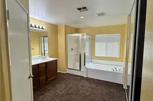 15082 Zircon, Victorville, CA 92394 - Photo 16