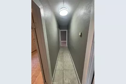 535 West 54th Street, Los Angeles, CA 90037 - Photo 6