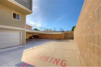 16331 Cornuta Avenue #E, Bellflower, CA 90706 - Photo 32