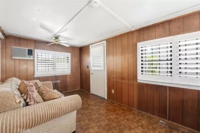 1116 W 76th, Los Angeles, CA 90044 - Photo 24