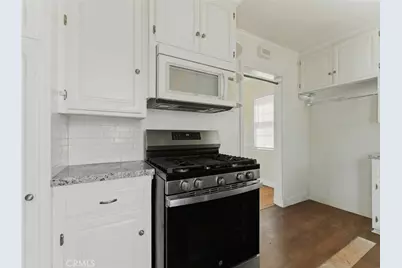 1307 Merced, South El Monte, CA 91733 - Photo 6