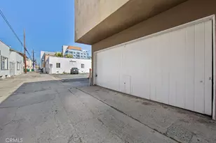 21 Alamitos, Long Beach, CA 90802 - Photo 30
