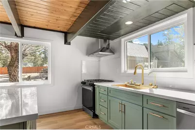 39933 Deer, Big Bear Lake, CA 92315 - Photo 16