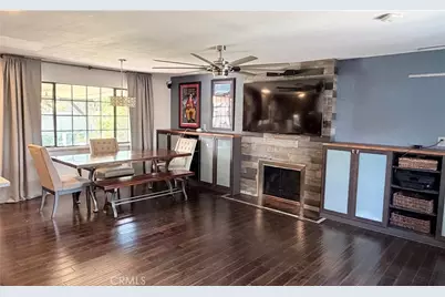 2906 W Ravenswood, Anaheim, CA 92804 - Photo 4