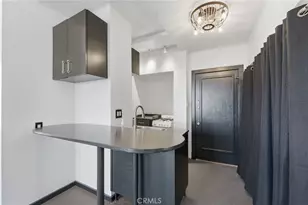 315 W 3rd Street, Long Beach, CA 90802 - Photo 6