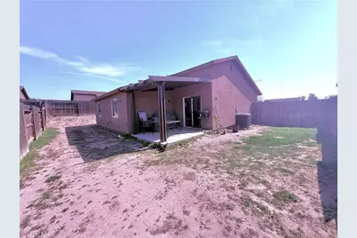 9224 Murcott Court, Bakersfield, CA 93306 - Photo 10