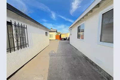 9622 Evers, Los Angeles, CA 90002 - Photo 22