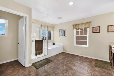 5341 Parma, Fontana, CA 92336 - Photo 34