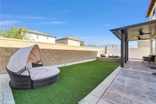 2493 Gunner Ridge Way, Rialto, CA 92377 - Photo 38