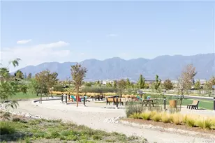 2493 Gunner Ridge Way, Rialto, CA 92377 - Photo 44