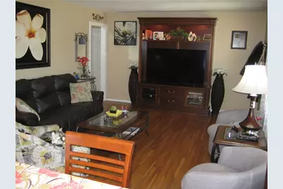 11408 214th, Lakewood, CA 90715 - Photo 6